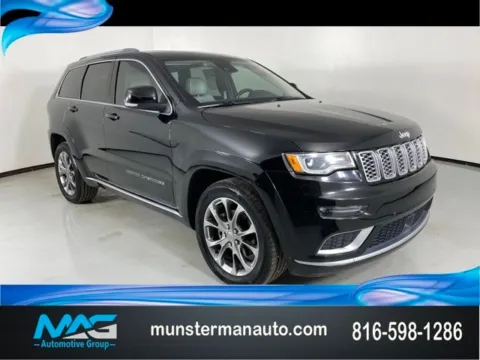 Black 2019 Jeep Grand Cherokee Summit for sale in Blue Springs, MO