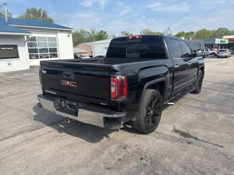 More photos of 2017 GMC Sierra 1500 SLT at MAG Auto - Munsterman Automotive Group, MO