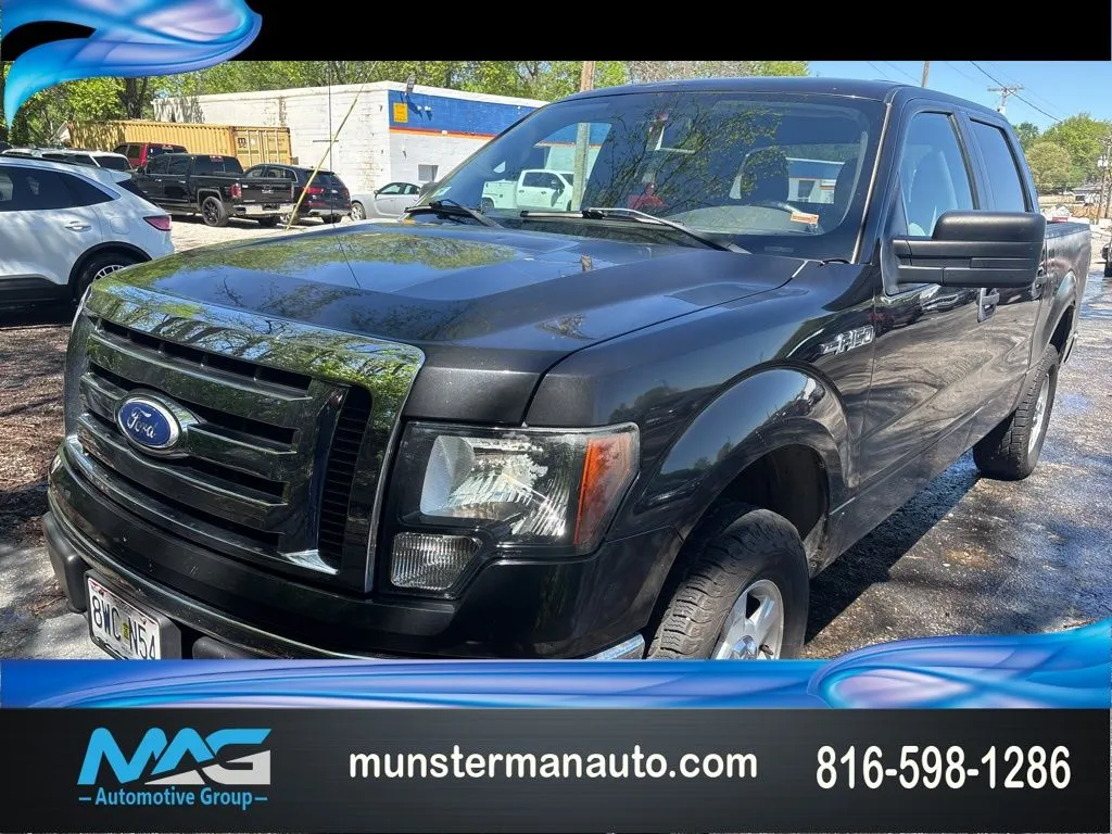 Black 2010 Ford F-150 XLT for sale in Blue Springs, MO