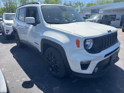 Photos of 2019 Jeep Renegade Latitude for sale in Blue Springs, MO at MAG Auto - Munsterman Automotive Group