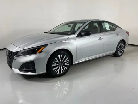 Another view of 2024 Nissan Altima 2.5 SV for sale in Blue Springs, MO at MAG Auto - Munsterman Automotive Group