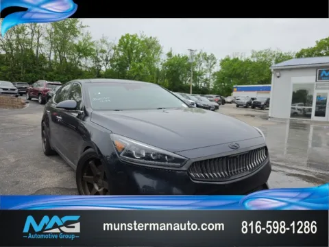 Blue 2017 Kia Cadenza Limited for sale in Blue Springs, MO