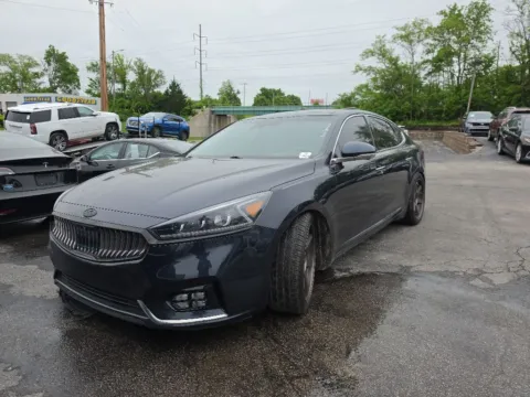 Photos of 2017 Kia Cadenza Limited for sale in Blue Springs, MO at MAG Auto - Munsterman Automotive Group