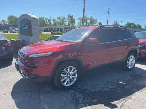 More photos of 2016 Jeep Cherokee Limited at MAG Auto - Munsterman Automotive Group, MO