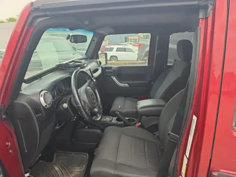 More photos of 2012 Jeep Wrangler Unlimited Sahara at MAG Auto - Munsterman Automotive Group, MO