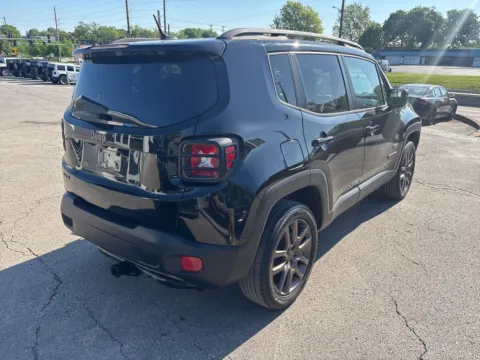 More photos of 2016 Jeep Renegade Latitude at MAG Auto - Munsterman Automotive Group, MO