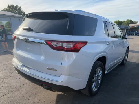Photos of 2019 Chevrolet Traverse High Country for sale in Blue Springs, MO at MAG Auto - Munsterman Automotive Group