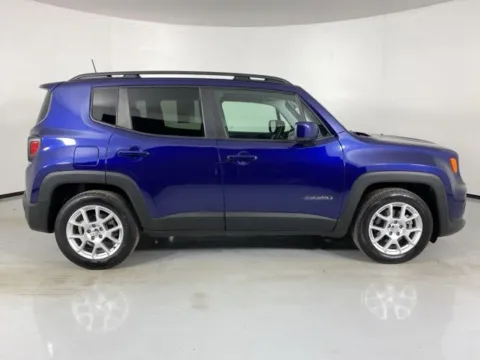 Another view of 2021 Jeep Renegade Latitude for sale in Blue Springs, MO at MAG Auto - Munsterman Automotive Group