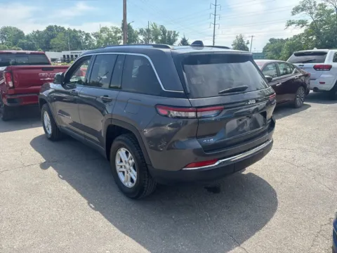 Another view of 2023 Jeep Grand Cherokee Laredo for sale in Blue Springs, MO at MAG Auto - Munsterman Automotive Group
