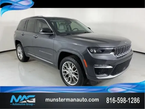 Gray 2022 Jeep Grand Cherokee Summit for sale in Blue Springs, MO