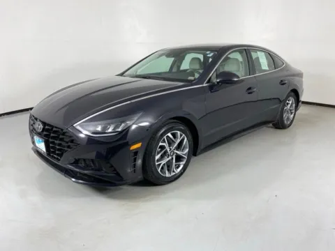 Another view of 2023 Hyundai Sonata SEL for sale in Blue Springs, MO at MAG Auto - Munsterman Automotive Group