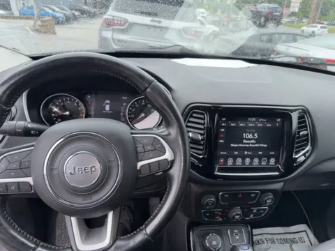 More photos of 2020 Jeep Compass Limited at MAG Auto - Munsterman Automotive Group, MO