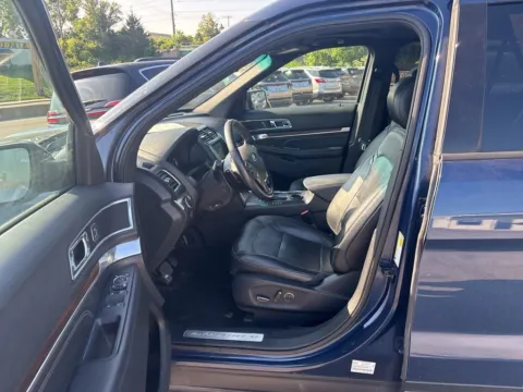 More photos of 2016 Ford Explorer Limited at MAG Auto - Munsterman Automotive Group, MO