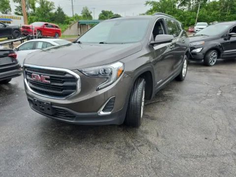 Photos of 2020 GMC Terrain SLE for sale in Blue Springs, MO at MAG Auto - Munsterman Automotive Group
