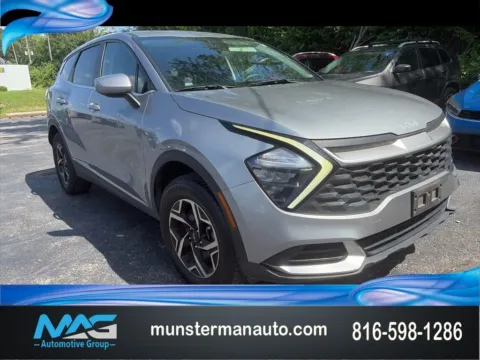 Gray 2023 Kia Sportage LX for sale in Blue Springs, MO