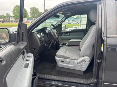 More photos of 2014 Ford F-150 XLT at MAG Auto - Munsterman Automotive Group, MO