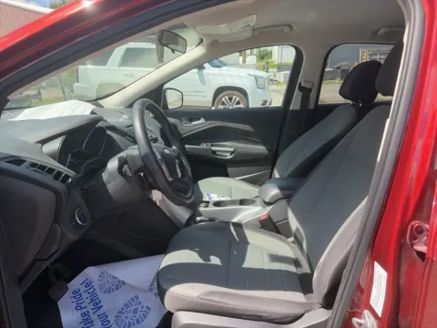 More photos of 2016 Ford Escape SE at MAG Auto - Munsterman Automotive Group, MO
