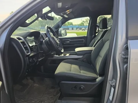 More photos of 2020 Ram 1500 Big Horn/Lone Star at MAG Auto - Munsterman Automotive Group, MO