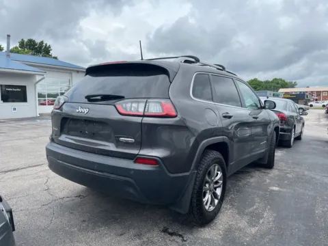 More photos of 2020 Jeep Cherokee Latitude Plus at MAG Auto - Munsterman Automotive Group, MO