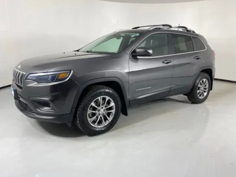 Another view of 2020 Jeep Cherokee Latitude Plus for sale in Blue Springs, MO at MAG Auto - Munsterman Automotive Group