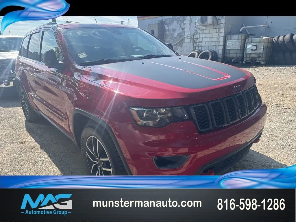Red 2021 Jeep Grand Cherokee Trailhawk for sale in Blue Springs, MO