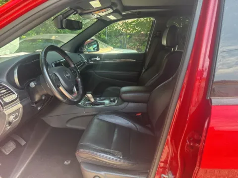 More photos of 2021 Jeep Grand Cherokee Trailhawk at MAG Auto - Munsterman Automotive Group, MO