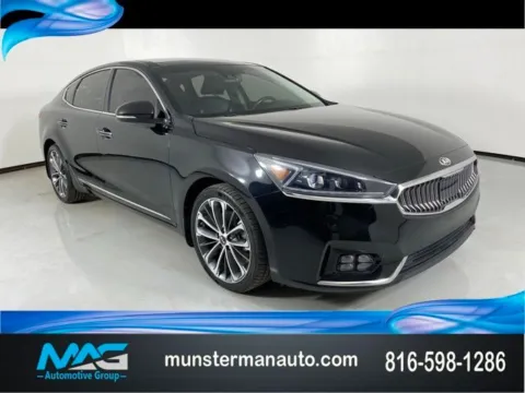 Black 2019 Kia Cadenza Technology for sale in Blue Springs, MO
