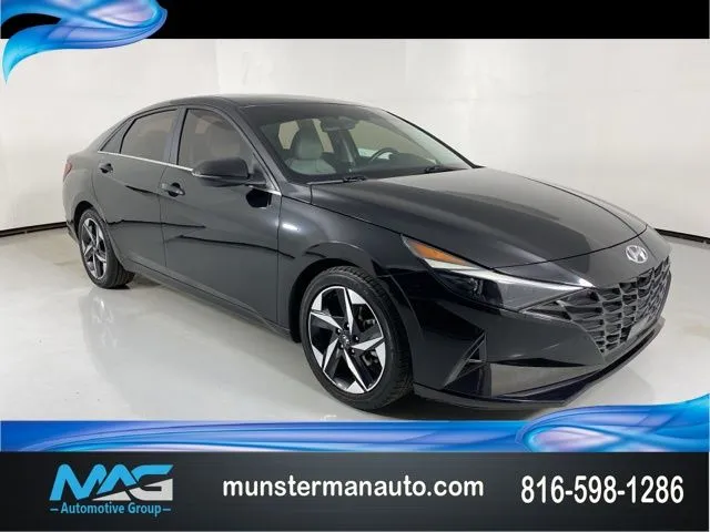 Black 2023 Hyundai Elantra Limited for sale in Blue Springs, MO