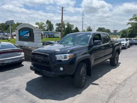 Photos of 2022 Toyota Tacoma TRD Off-Road for sale in Blue Springs, MO at MAG Auto - Munsterman Automotive Group