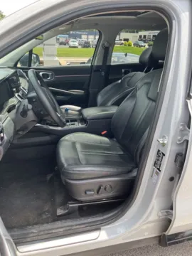 More photos of 2022 Kia Sorento SX at MAG Auto - Munsterman Automotive Group, MO