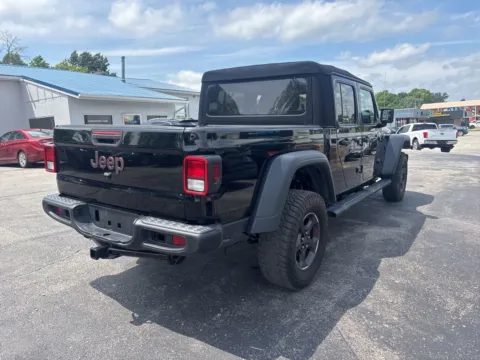 More photos of 2023 Jeep Gladiator Rubicon at MAG Auto - Munsterman Automotive Group, MO