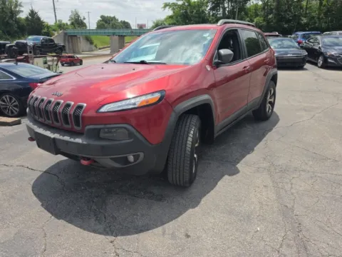 Photos of 2014 Jeep Cherokee Trailhawk for sale in Blue Springs, MO at MAG Auto - Munsterman Automotive Group