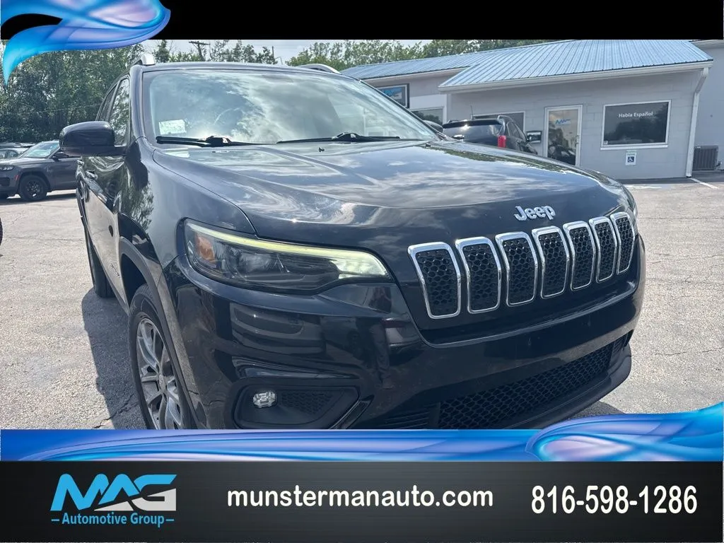 Black 2019 Jeep Cherokee Latitude Plus for sale in Blue Springs, MO