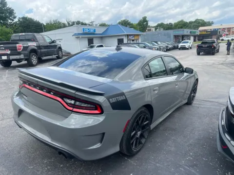 More photos of 2017 Dodge Charger R/T at MAG Auto - Munsterman Automotive Group, MO
