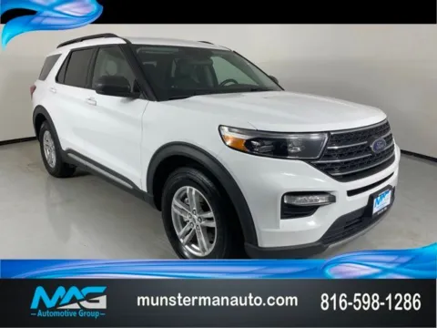 White 2022 Ford Explorer XLT for sale in Blue Springs, MO