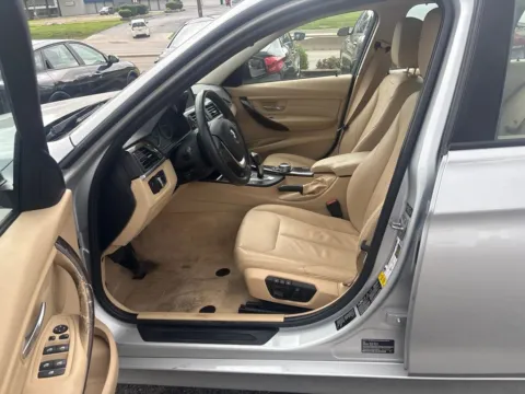 More photos of 2014 BMW 3 Series 328i xDrive at MAG Auto - Munsterman Automotive Group, MO