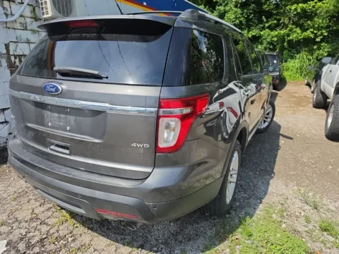More photos of 2015 Ford Explorer XLT at MAG Auto - Munsterman Automotive Group, MO