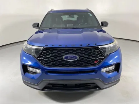 Photos of 2020 Ford Explorer ST for sale in Blue Springs, MO at MAG Auto - Munsterman Automotive Group