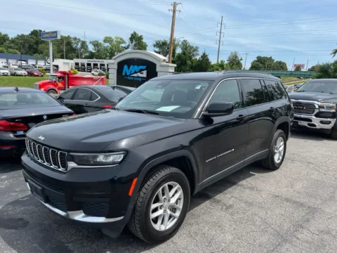 Photos of 2024 Jeep Grand Cherokee L Laredo for sale in Blue Springs, MO at MAG Auto - Munsterman Automotive Group