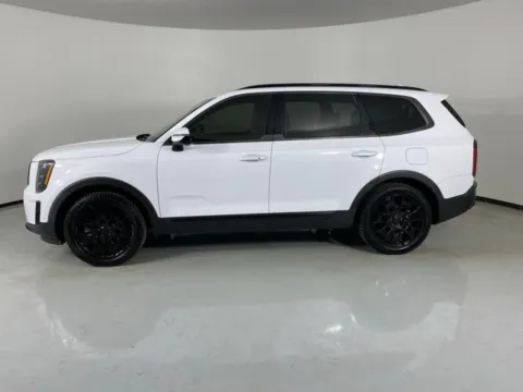 More photos of 2021 Kia Telluride SX at MAG Auto - Munsterman Automotive Group, MO