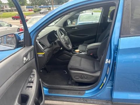 More photos of 2018 Hyundai Tucson SEL at MAG Auto - Munsterman Automotive Group, MO