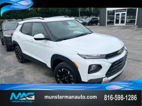 White 2023 Chevrolet TrailBlazer LT for sale in Blue Springs, MO