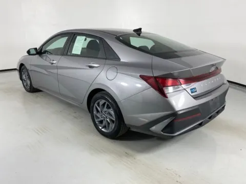 More photos of 2024 Hyundai Elantra SEL at MAG Auto - Munsterman Automotive Group, MO