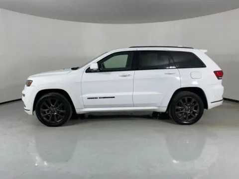 More photos of 2019 Jeep Grand Cherokee Overland at MAG Auto - Munsterman Automotive Group, MO