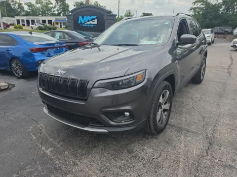 Photos of 2019 Jeep Cherokee Limited for sale in Blue Springs, MO at MAG Auto - Munsterman Automotive Group