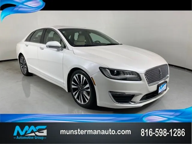 White 2017 Lincoln MKZ Reserve for sale in Blue Springs, MO