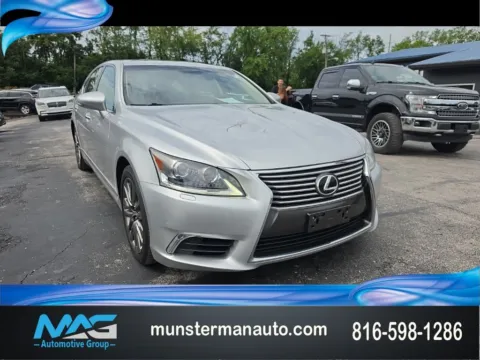 Silver 2016 Lexus LS 460 for sale in Blue Springs, MO