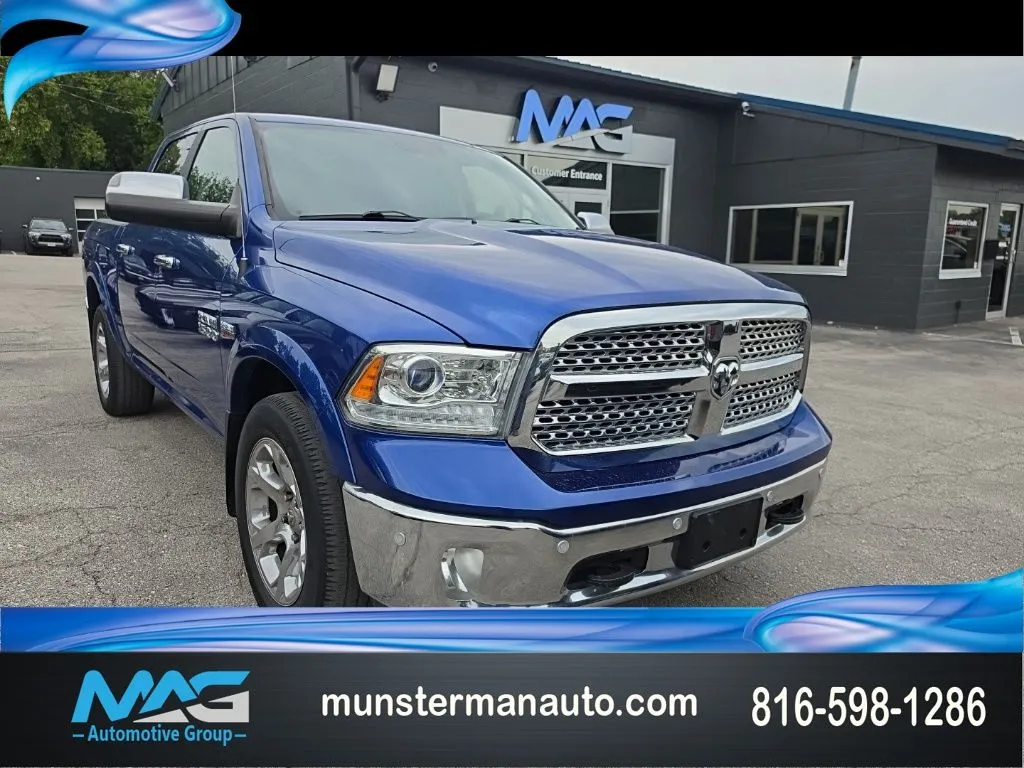 Blue 2018 Ram 1500 Laramie for sale in Blue Springs, MO