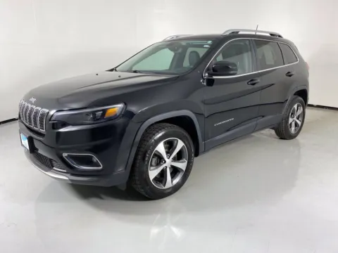 Another view of 2020 Jeep Cherokee Limited for sale in Blue Springs, MO at MAG Auto - Munsterman Automotive Group