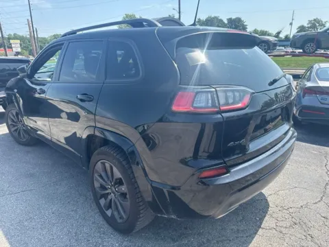 Another view of 2020 Jeep Cherokee Limited for sale in Blue Springs, MO at MAG Auto - Munsterman Automotive Group